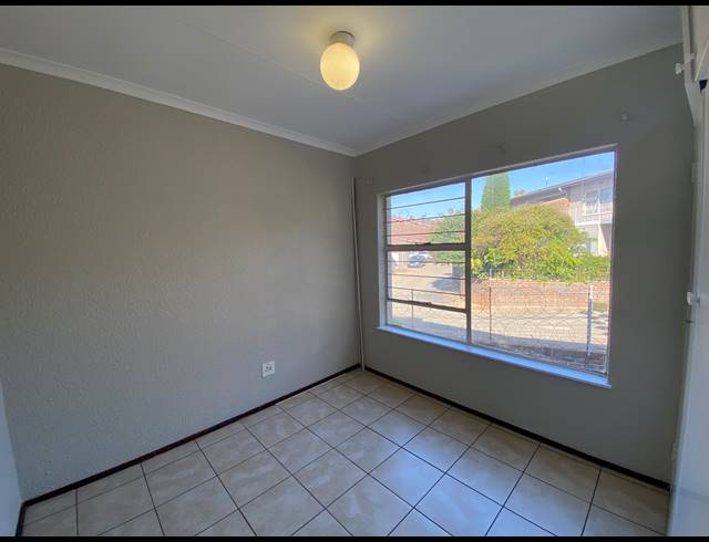 3 BEDROOM APARTMENT FOR SALE IN BEDFORD GARDENS